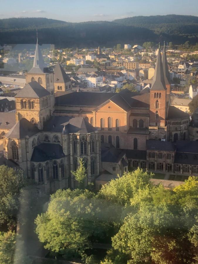 Ferienwohnung Kirchturmblick Euren Трир Экстерьер фото