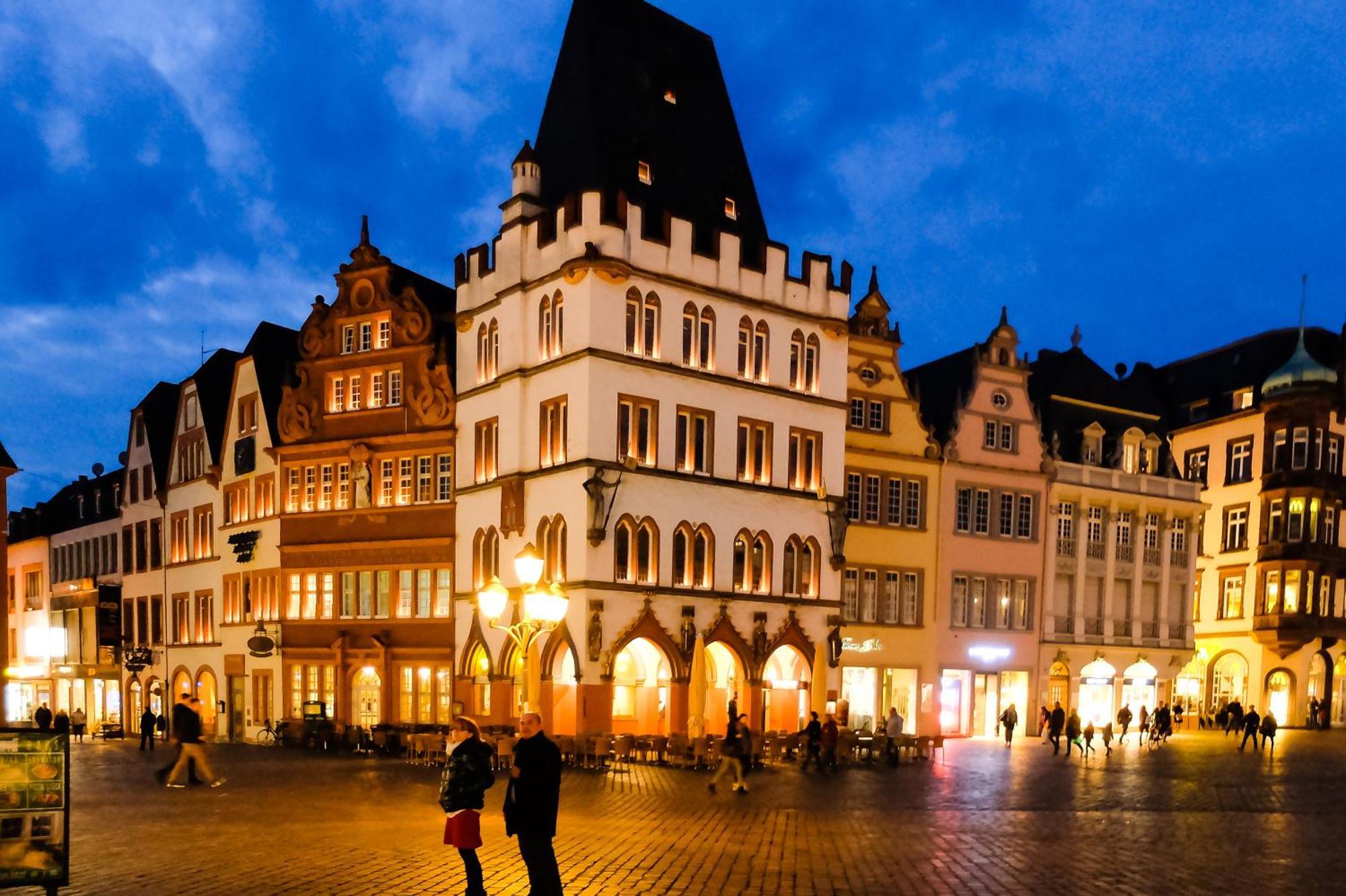 Ferienwohnung Kirchturmblick Euren Трир Экстерьер фото