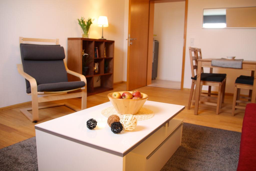Ferienwohnung Kirchturmblick Euren Трир Экстерьер фото
