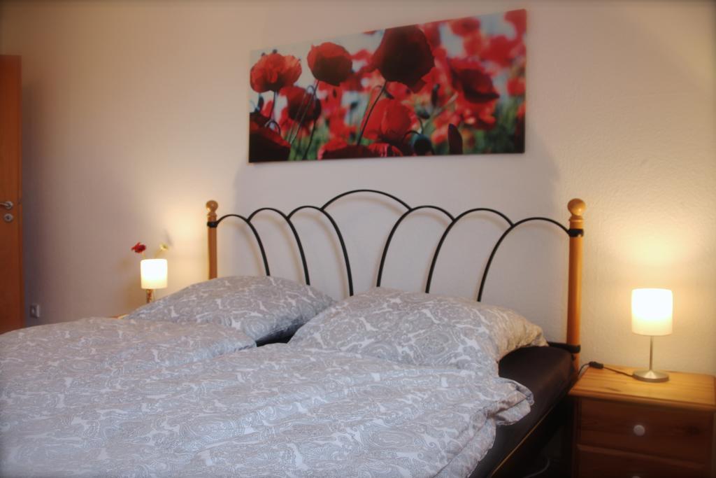 Ferienwohnung Kirchturmblick Euren Трир Экстерьер фото